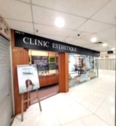 Holland Road Shopping Centre (D10), Retail #524783191